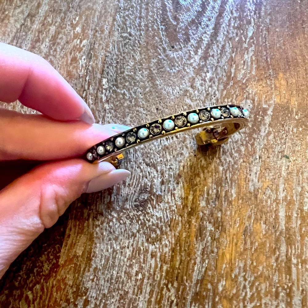 Alexander McQueen Skull Crystal & Pearl Cuff Bracelet size Small NWT